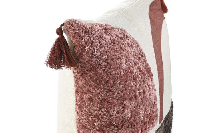 Cojí decoratiu amb textures geomètriques i borles - Rosa i Gris