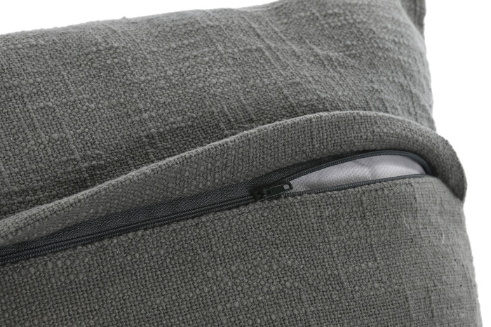 Cojín decorativo moderno gris con textura en relieve y base verde oscuro
