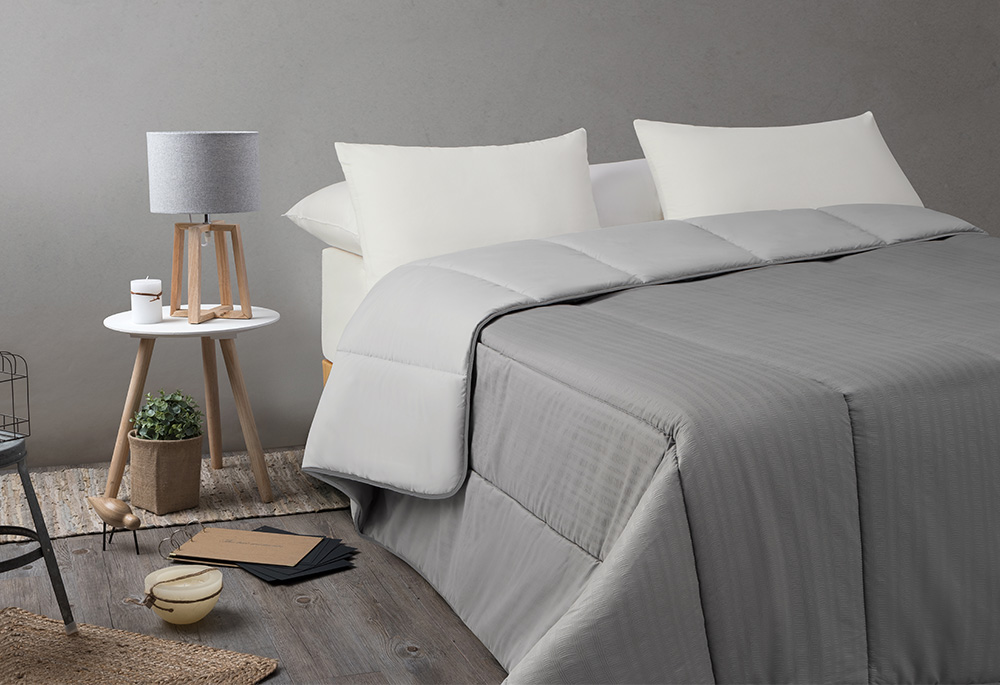 Edredó Nòrdic Trazos Microfibra Gris Fosc Velfont