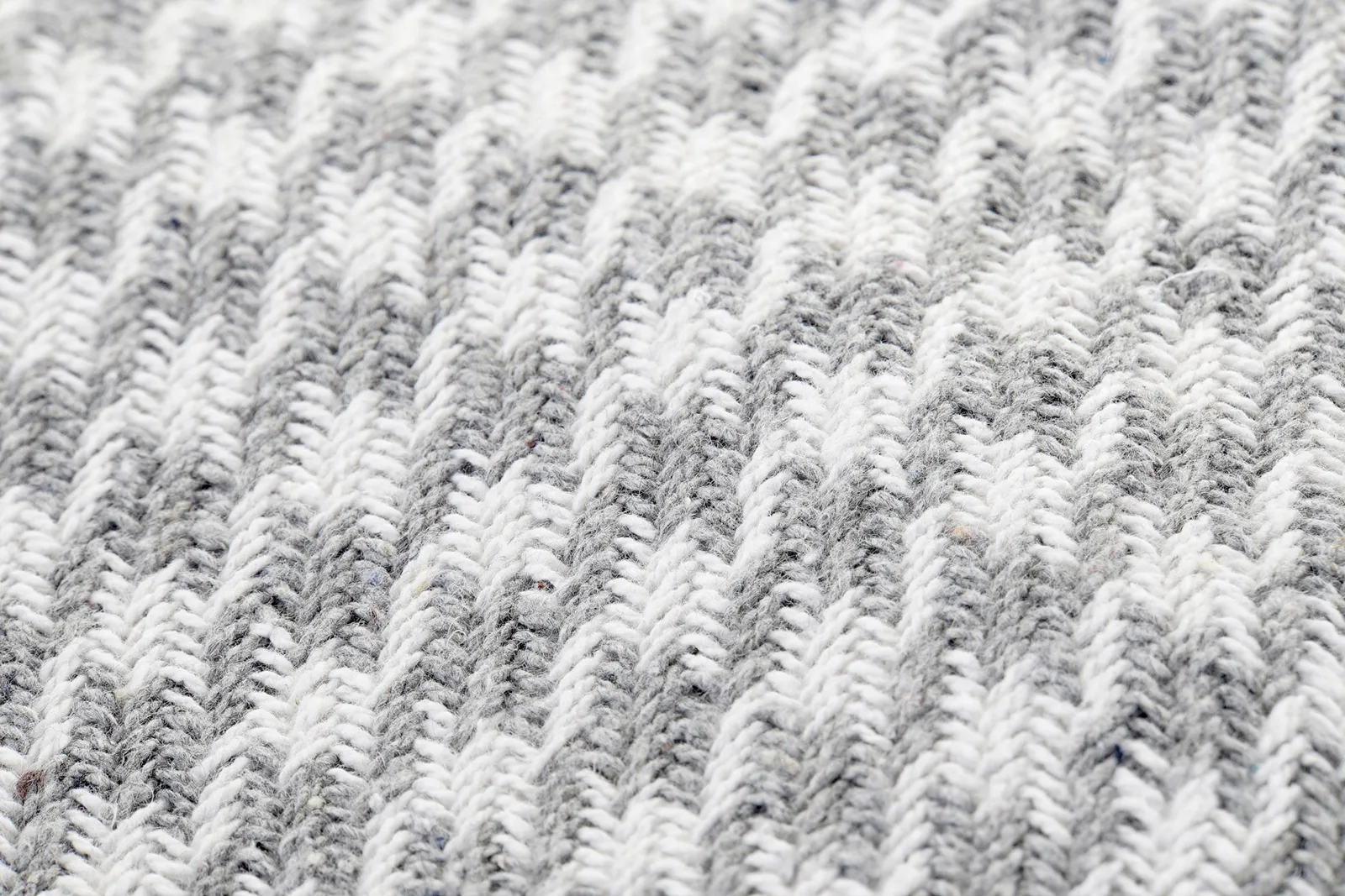 Plaid Pota de Gall – Gris, 130 × 170 cm